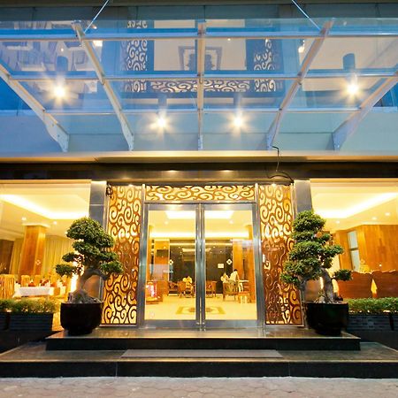 Diamond Hotel بنوم بنه المظهر الخارجي الصورة