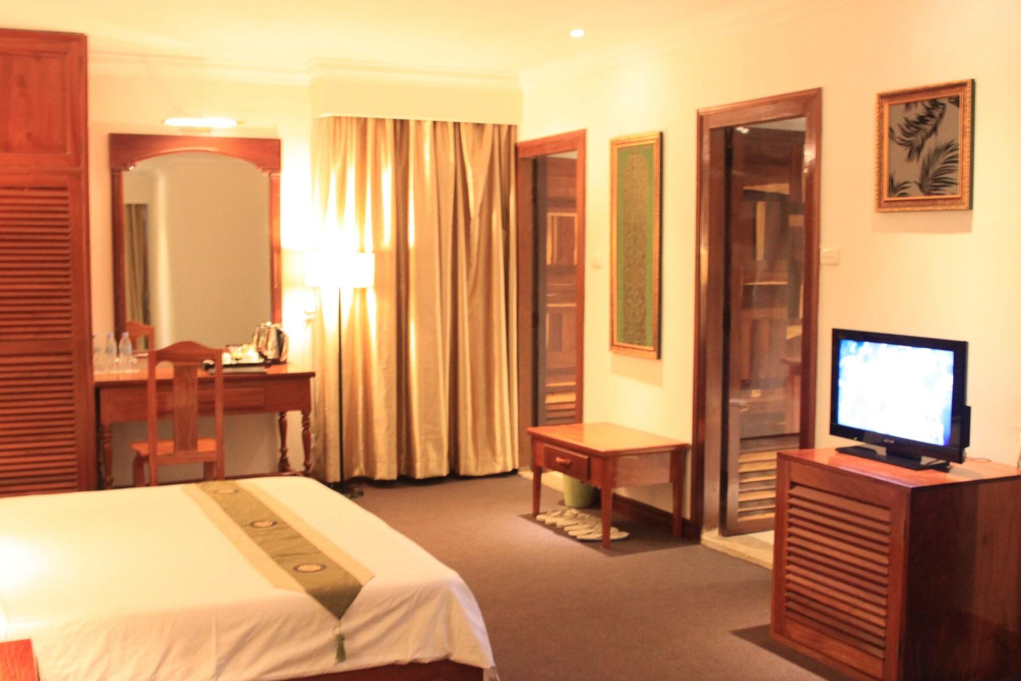Diamond Hotel بنوم بنه المظهر الخارجي الصورة